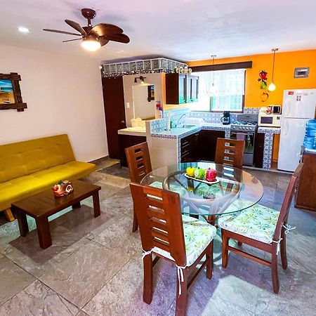 Cande'S Apartments Isla Mujeres Luaran gambar
