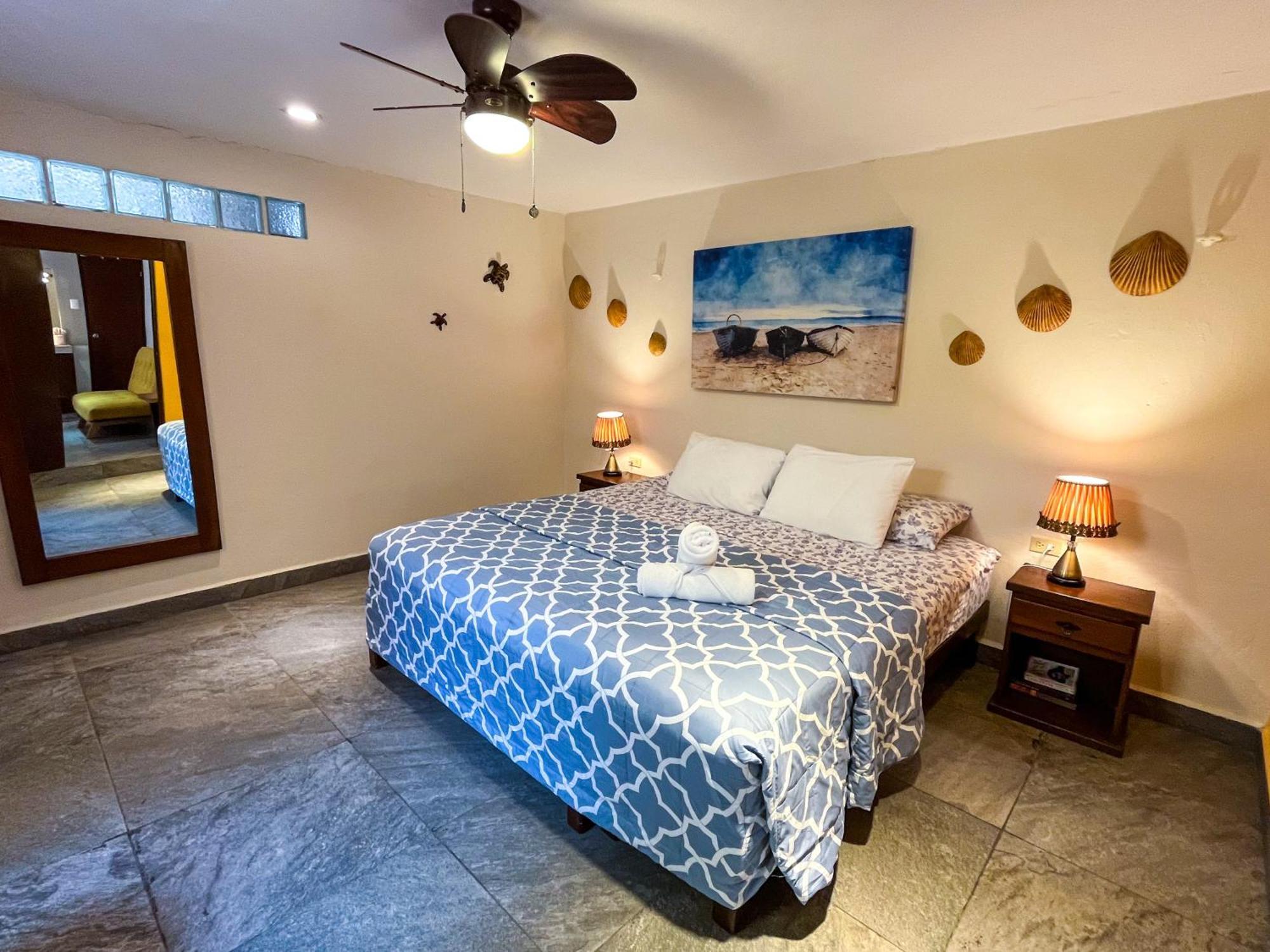 Cande'S Apartments Isla Mujeres Luaran gambar