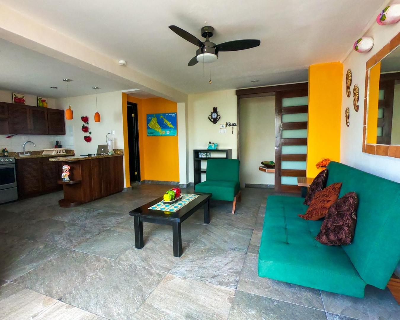 Cande'S Apartments Isla Mujeres Luaran gambar